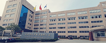 專(zhuān)業(yè)電子連接器，連接器/接插件，塑料件，汽車(chē)配件，